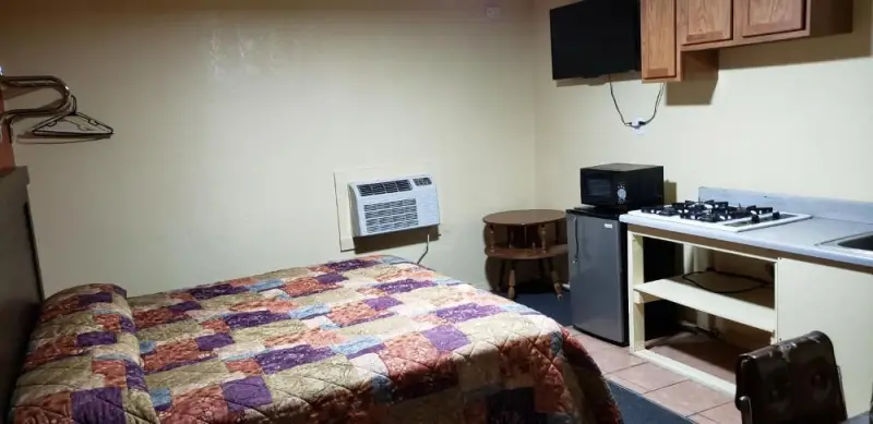 Standard King Room